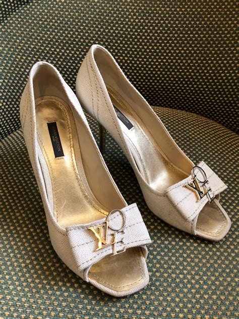 louis vuitton womens high heel shoes|louis vuitton white wedding heels.